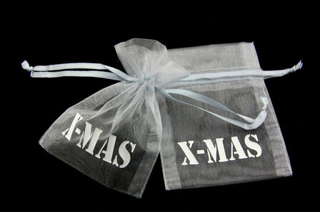 Organza zakjes zilver met wit x-mas 7.5 x 10 cm